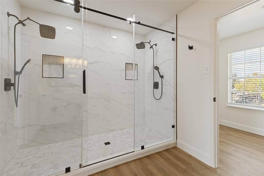 4510 Lake Haven Drive, Rowlett, TX 75088 4510 Lake Haven Drive, Rowlett, TX 75088