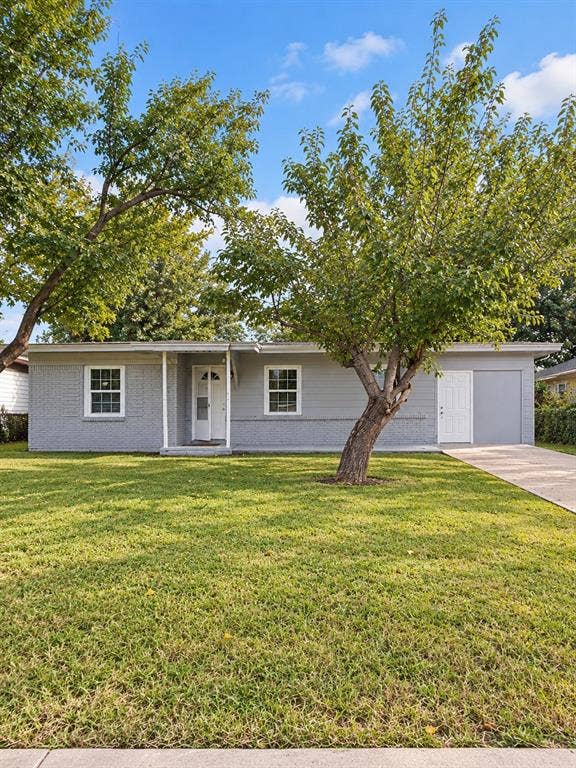 Property photo for 606 Kelly Terrace, Arlington, TX