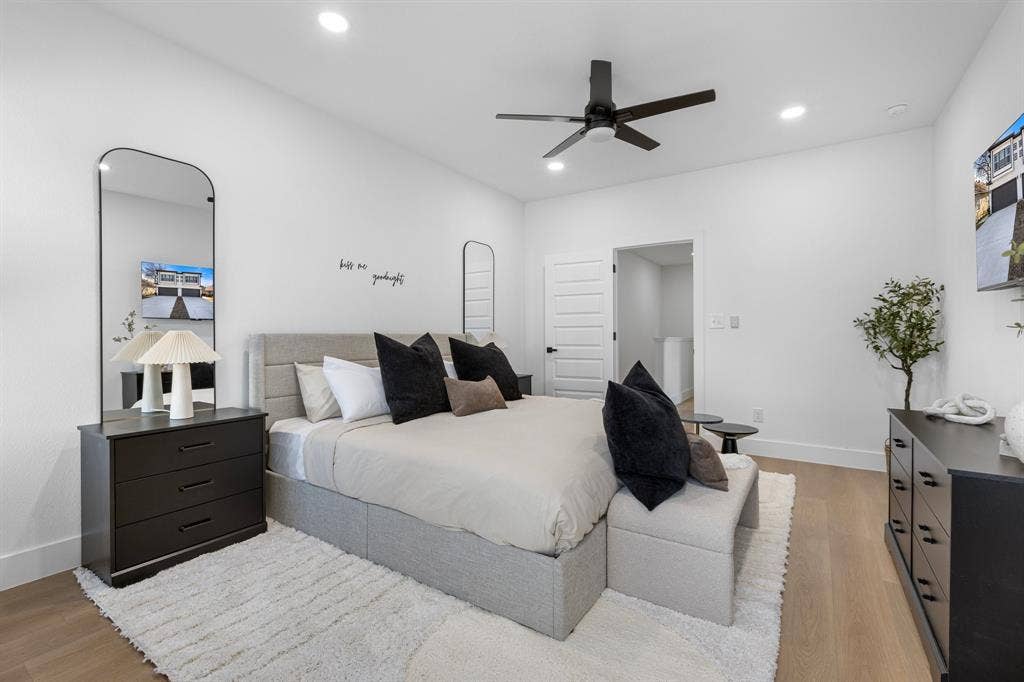 1509 S Barry Avenue, Dallas, TX 75223