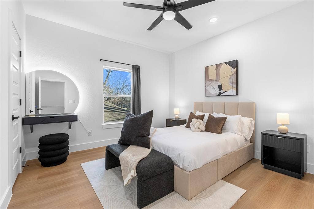 1509 S Barry Avenue, Dallas, TX 75223