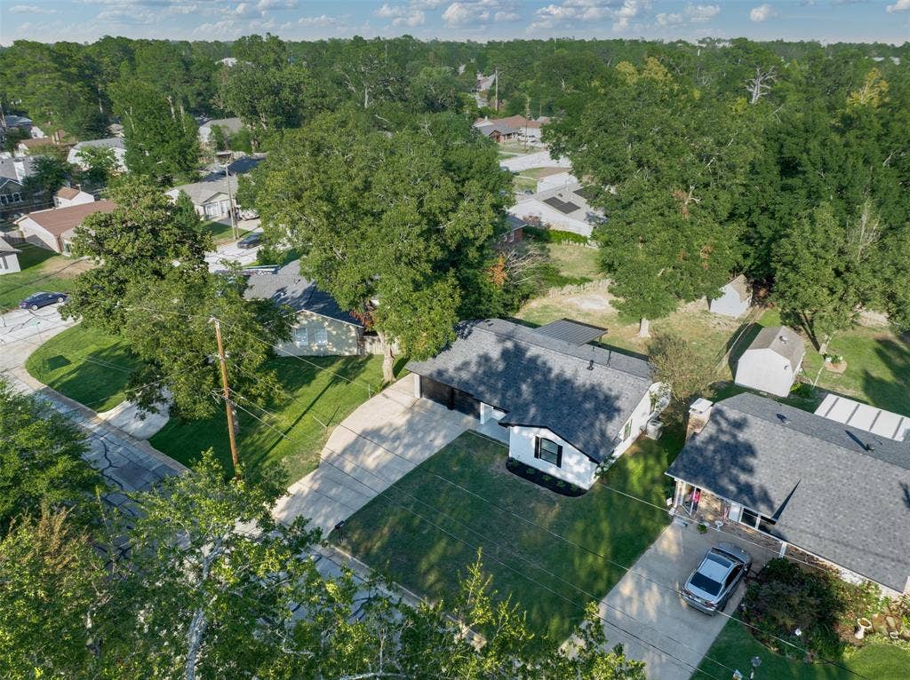 3102 Faith Lane, Tyler, TX 75701 3102 Faith Lane, Tyler, TX 75701