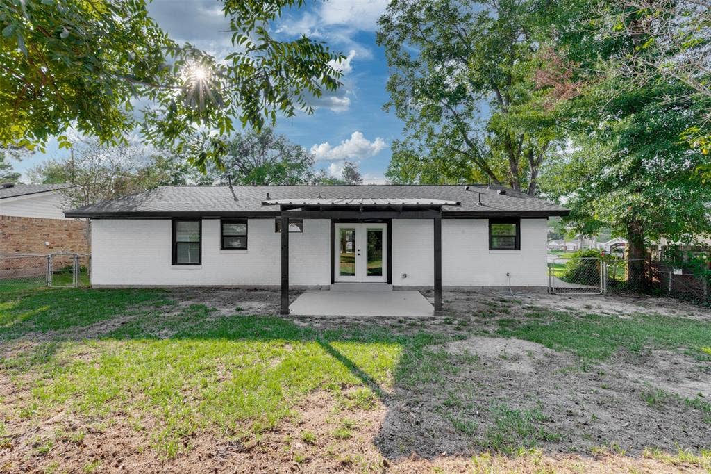 3102 Faith Lane, Tyler, TX 75701 3102 Faith Lane, Tyler, TX 75701