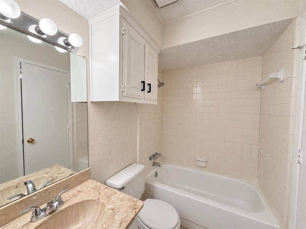 219 Mccarley Place, McKinney, TX 75071 219 Mccarley Place, McKinney, TX 75071