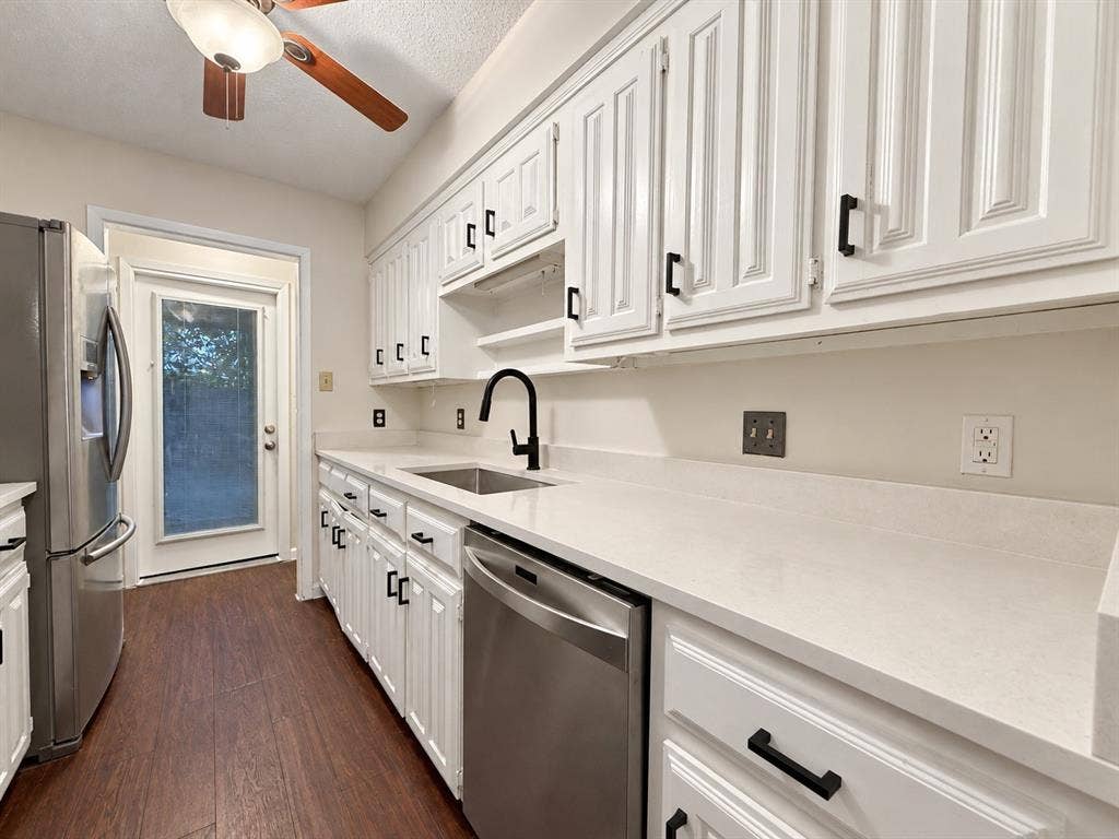 219 Mccarley Place, McKinney, TX 75071 219 Mccarley Place, McKinney, TX 75071