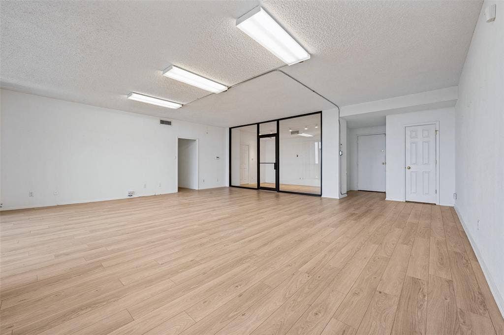 5200 Keller Springs Road, #522, Dallas, TX 75248 5200 Keller Springs Road, #522, Dallas, TX 75248