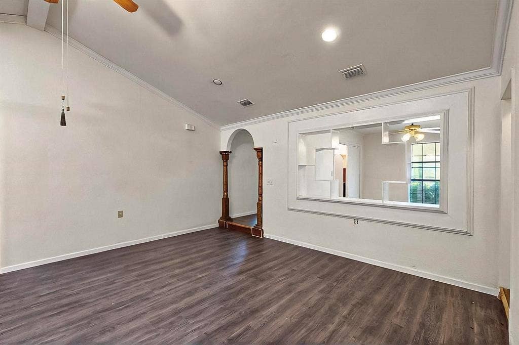 691 Rose garden Drive, McKinney, TX 75072 691 Rose garden Drive, McKinney, TX 75072