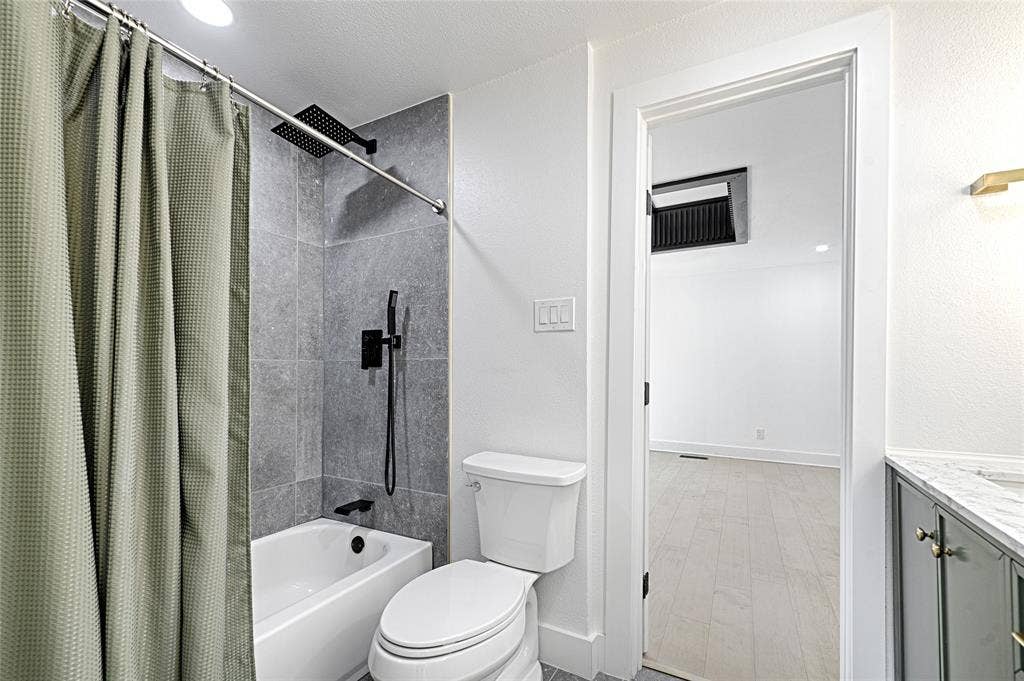 2909 Pacific Court, Irving, TX 75062