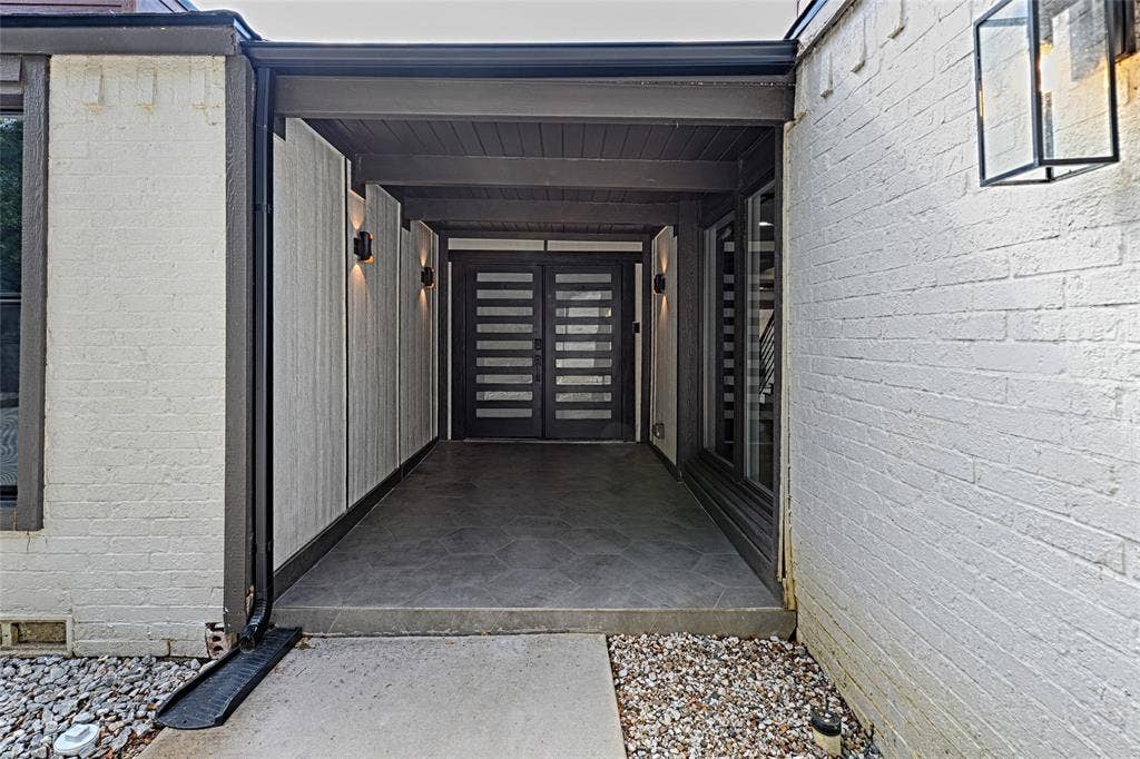 2909 Pacific Court, Irving, TX 75062
