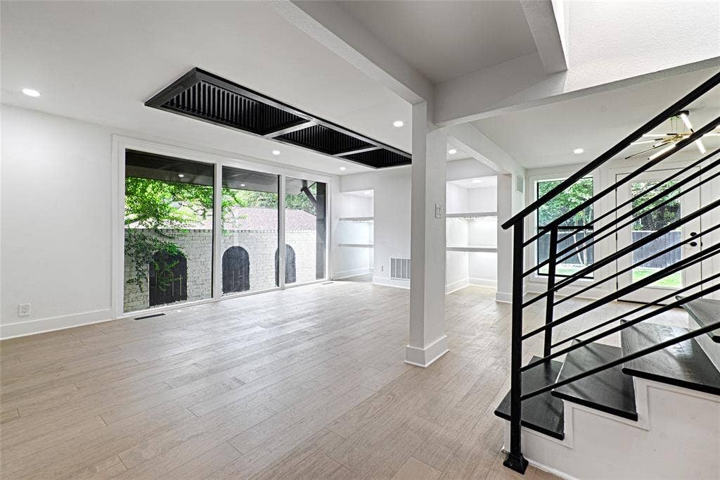 2909 Pacific Court, Irving, TX 75062