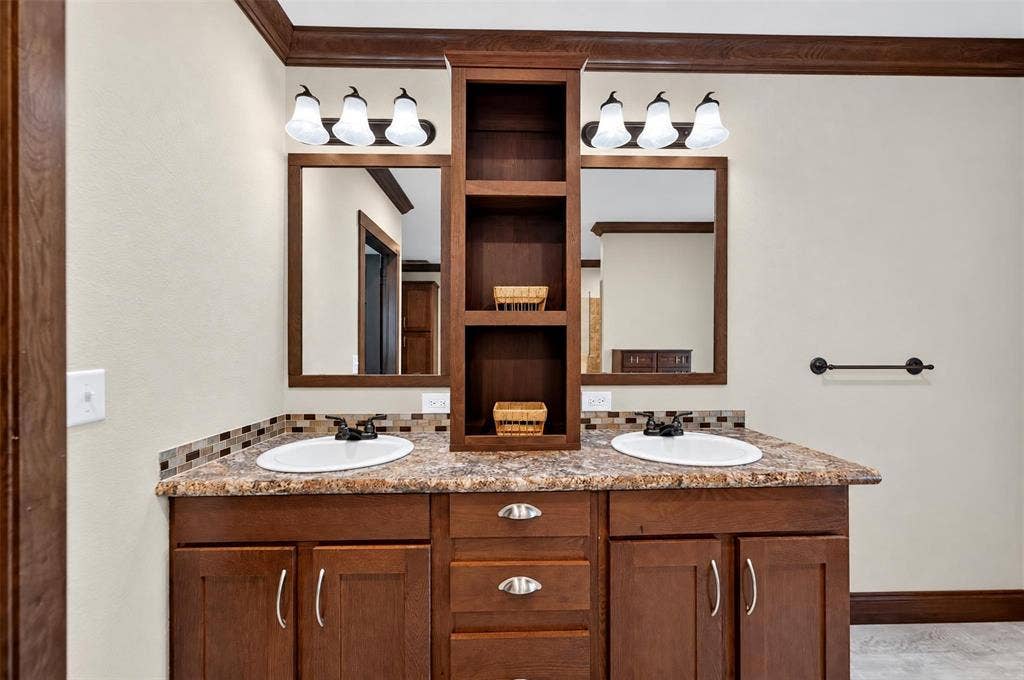 21138 CR 4202, Chandler, TX 75758 21138 CR 4202, Chandler, TX 75758