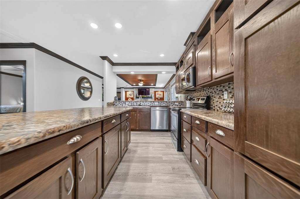 21138 CR 4202, Chandler, TX 75758 21138 CR 4202, Chandler, TX 75758