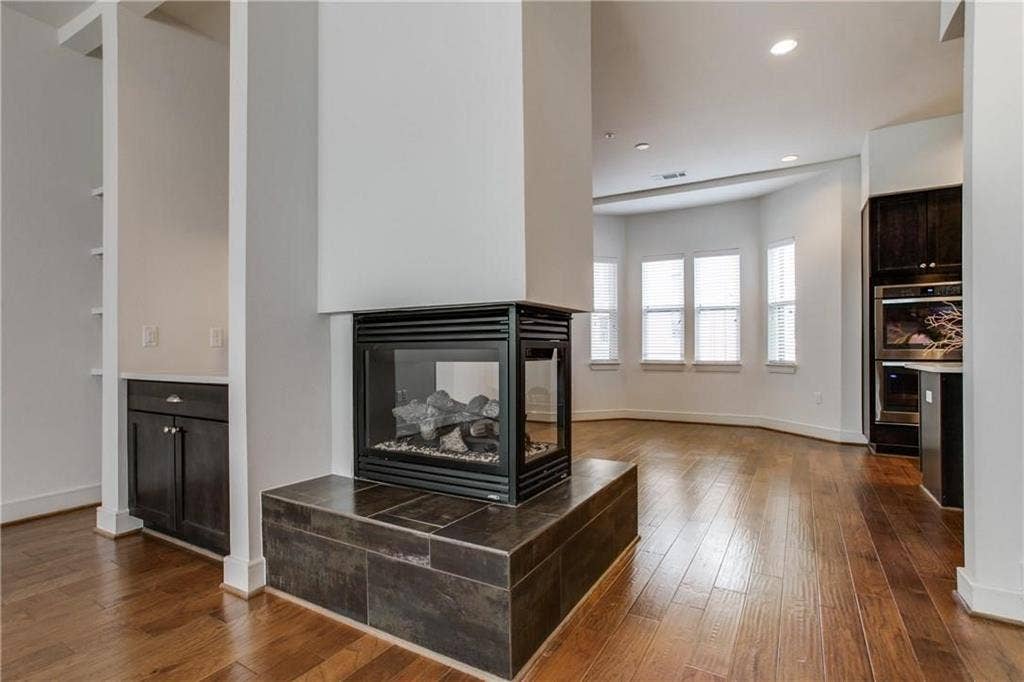2525 State Street, #1117, Dallas, TX 75201 2525 State Street, #1117, Dallas, TX 75201