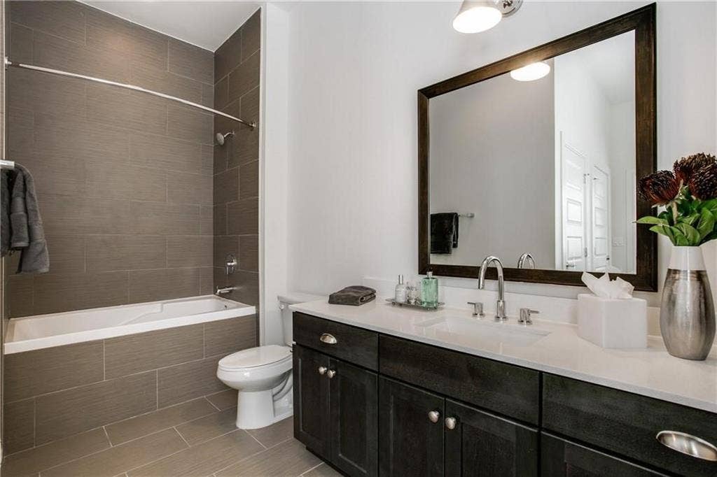 2525 State Street, #1117, Dallas, TX 75201 2525 State Street, #1117, Dallas, TX 75201
