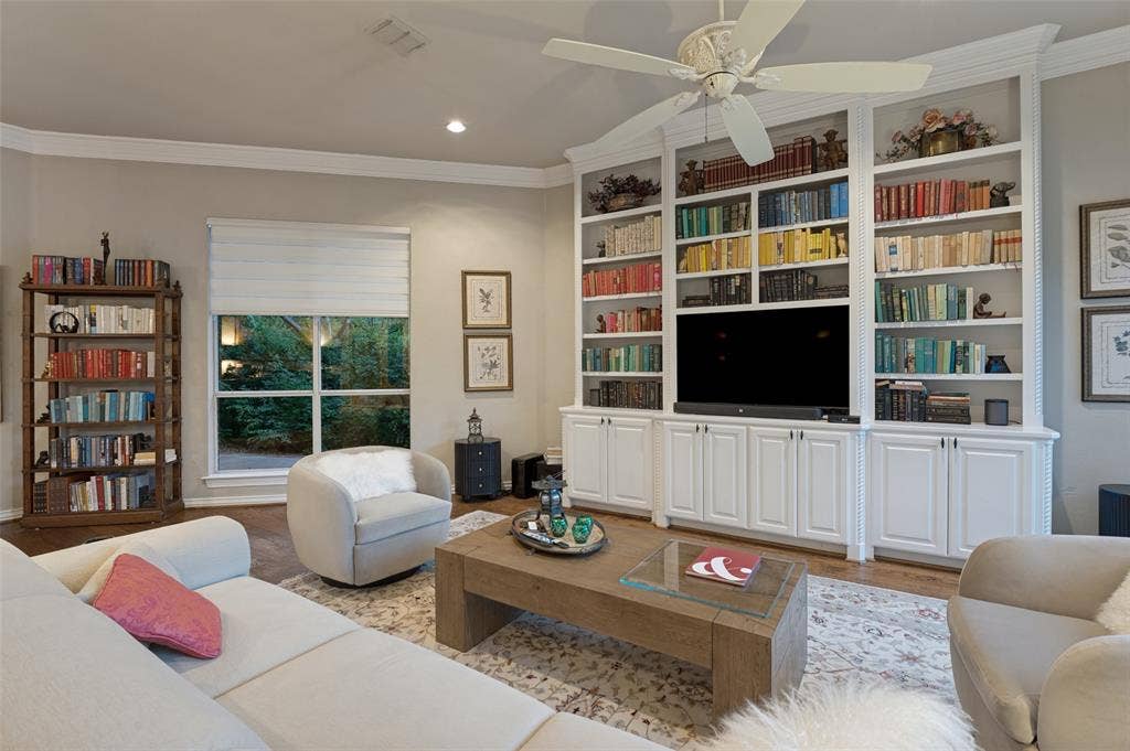 5801 Broadmoor Drive, Plano, TX 75093 5801 Broadmoor Drive, Plano, TX 75093