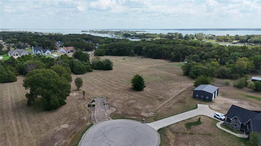 Property photo for TBD Wave Runner Court, Corsicana, TX