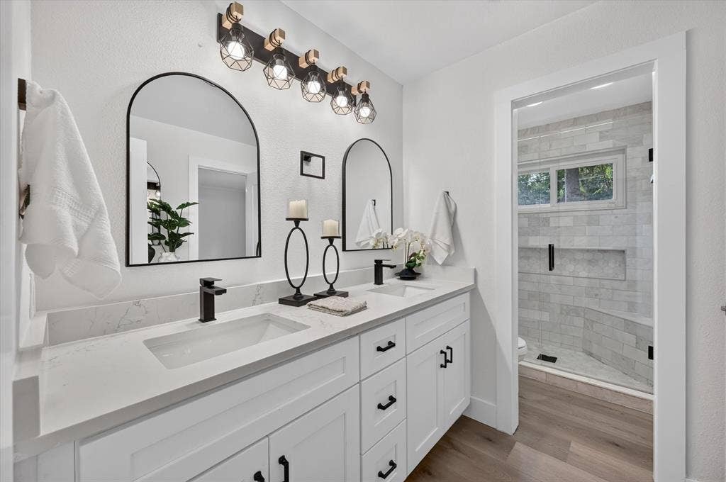 4105 Hartwood Drive, Fort Worth, TX 76109