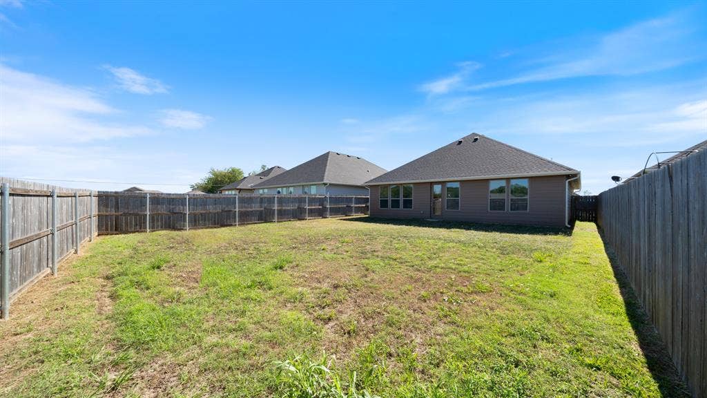 347 Preston Road, Mabank, TX 75147