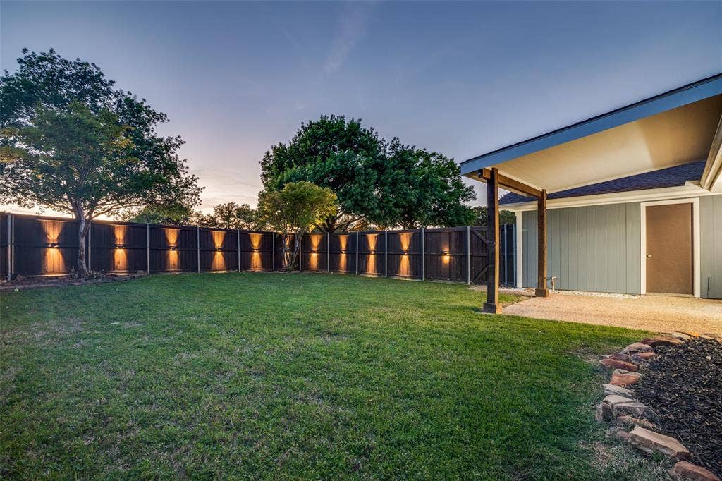 411 Fireside Drive, Richardson, TX 75081 Oversized Yard with Custom Covered Patio