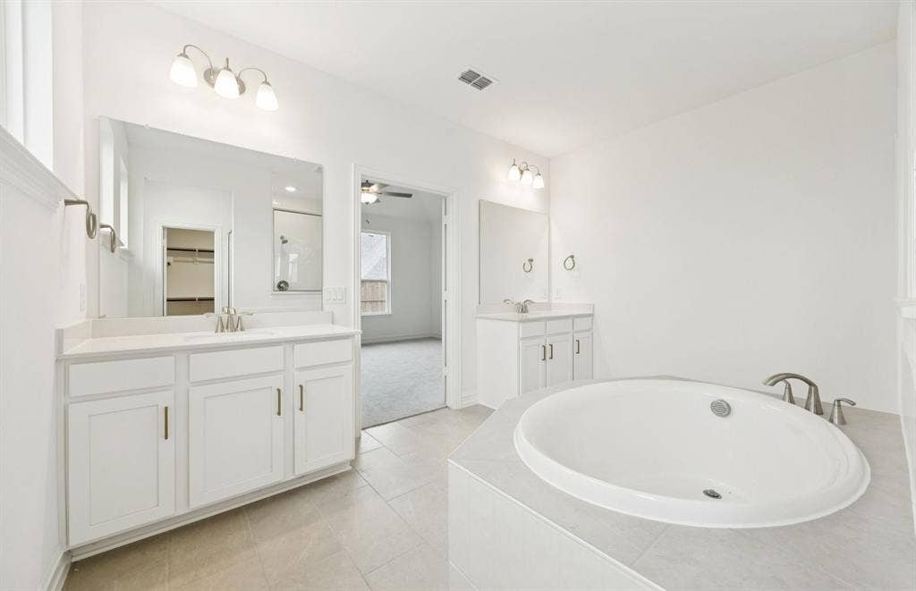 2700 Creekdale Drive, Celina, TX 75009 *Floorplan representation, not actual home - Owner's private bath with separate vanities