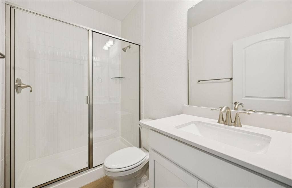 2700 Creekdale Drive, Celina, TX 75009 *Floorplan representation, not actual home - Spacious secondary bathroom