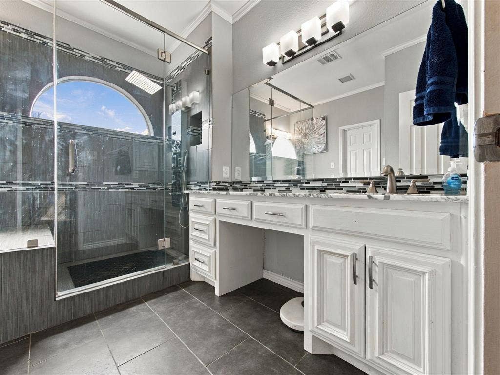 10717 Wolfcreek Lane, Rowlett, TX 75089 10717 Wolfcreek Lane, Rowlett, TX 75089