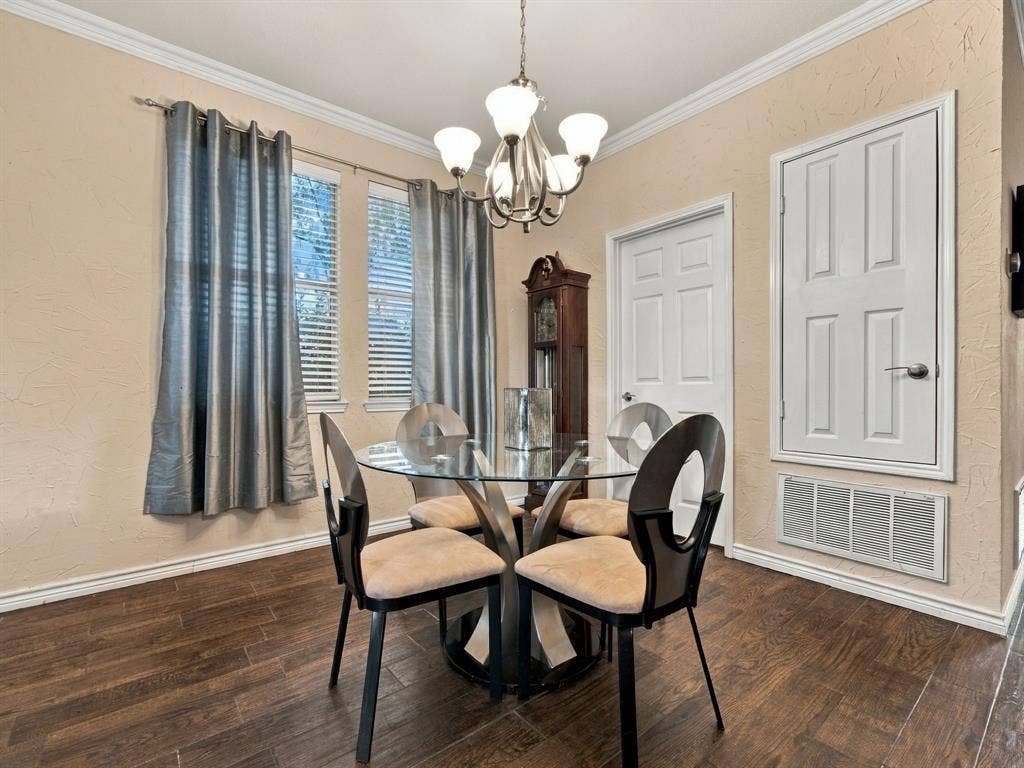 10717 Wolfcreek Lane, Rowlett, TX 75089 10717 Wolfcreek Lane, Rowlett, TX 75089