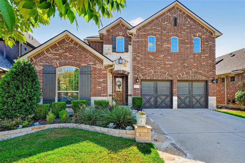 852 Countryside Way, Little Elm, TX 76227