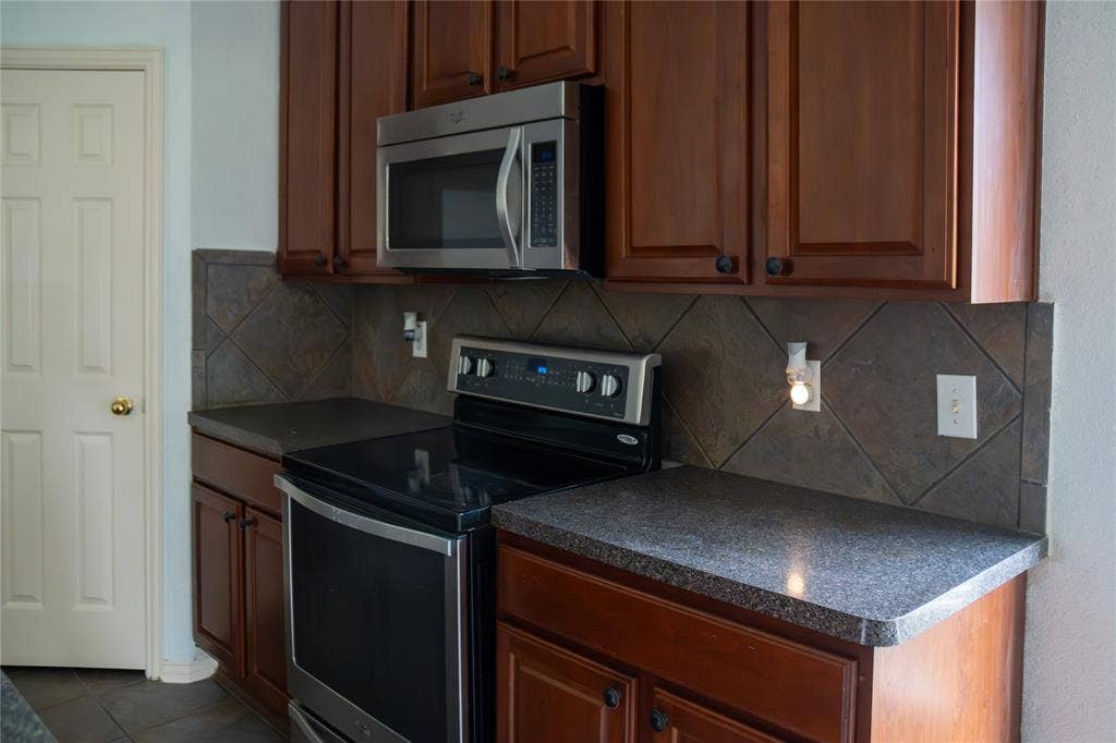 1730 Mineral Springs Drive, Allen, TX 75002 1730 Mineral Springs Drive, Allen, TX 75002