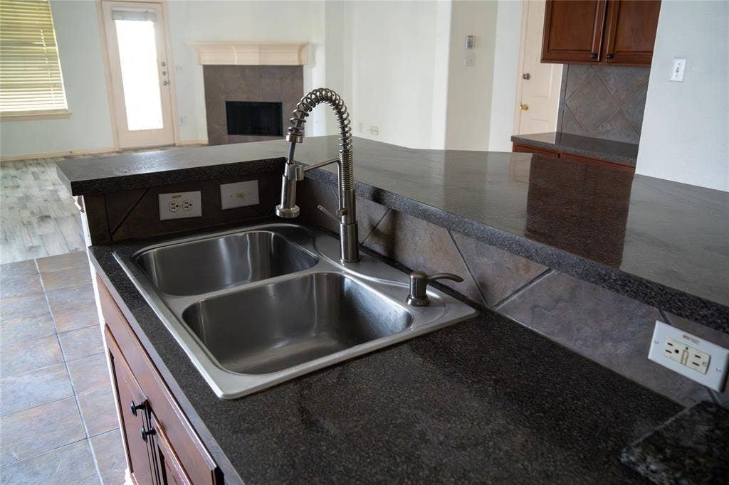 1730 Mineral Springs Drive, Allen, TX 75002 1730 Mineral Springs Drive, Allen, TX 75002