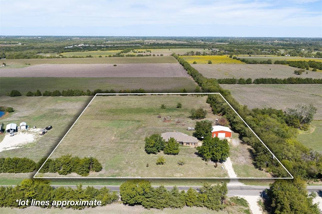 13091 County Road 580, Blue Ridge, TX 75424
