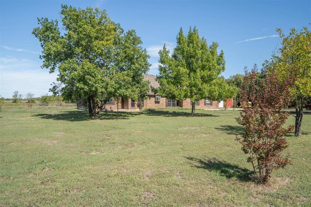 13091 County Road 580, Blue Ridge, TX 75424