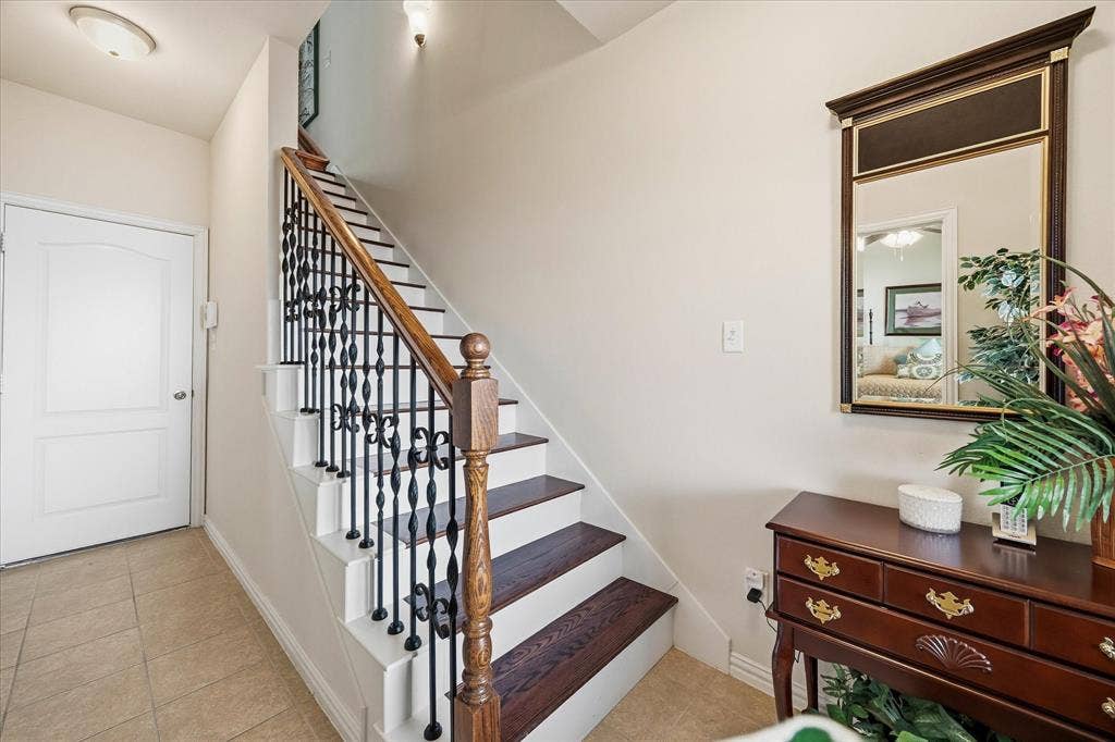 2500 Rockbrook Drive, #C27, Lewisville, TX 75067