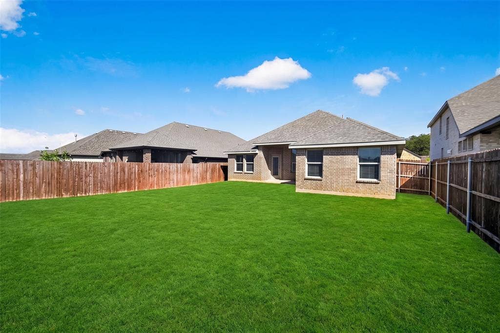 1340 Collett Sublett Road, Kennedale, TX 76060