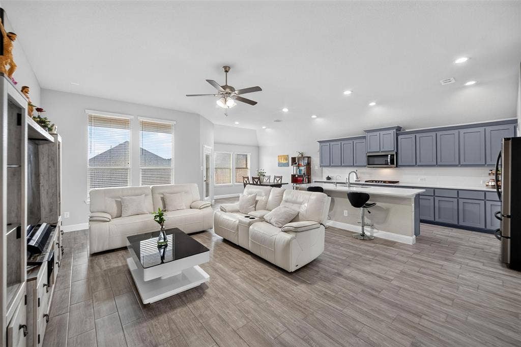 1340 Collett Sublett Road, Kennedale, TX 76060