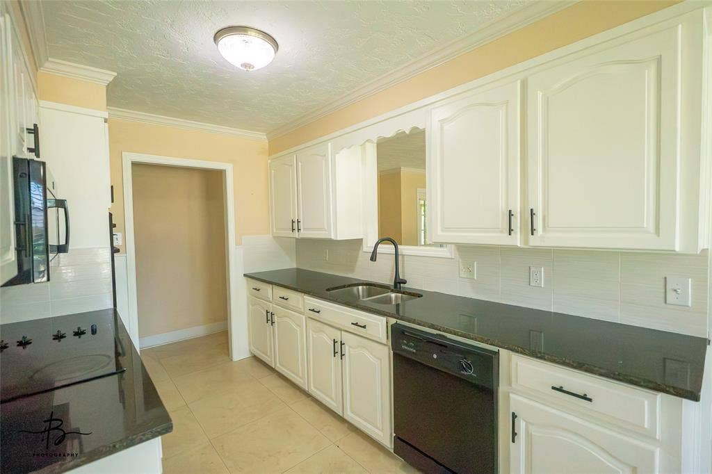 2408 Tilman Circle, Bossier City, LA 71111 2408 Tilman Circle, Bossier City, LA 71111