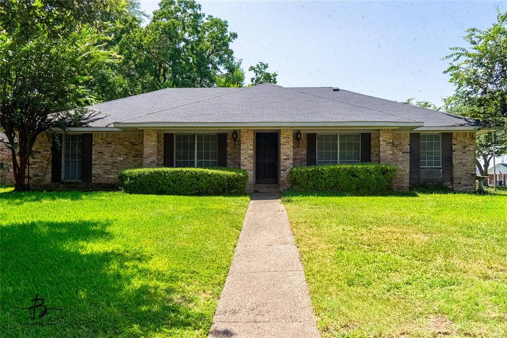 2408 Tilman Circle, Bossier City, LA 71111 2408 Tilman Circle, Bossier City, LA 71111
