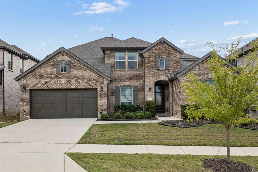 Property photo for 424 Sunnyridge Lane, Little Elm, TX