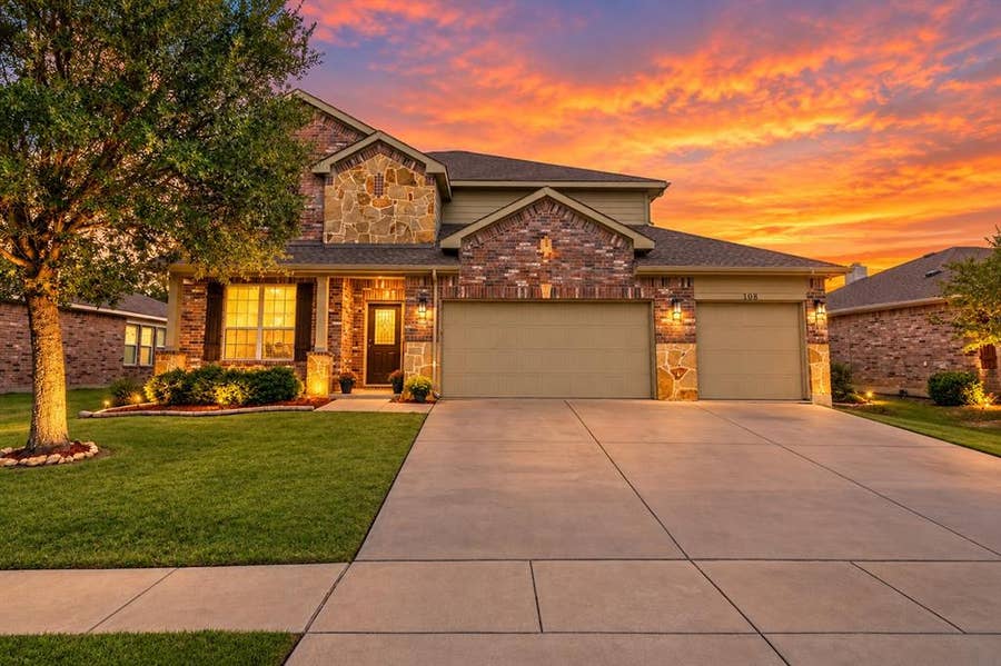 Property photo for 108 Blackforest Road, Krum, TX