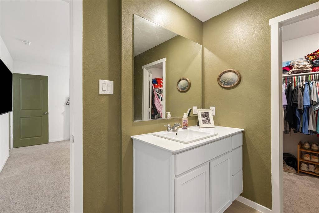 5057 Valhalla Drive, Ennis, TX 75119 5057 Valhalla Drive, Ennis, TX 75119
