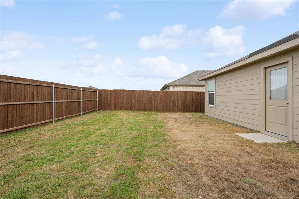 5057 Valhalla Drive, Ennis, TX 75119 5057 Valhalla Drive, Ennis, TX 75119