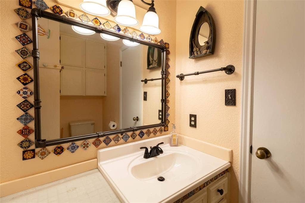 2 N Robin Drive, Belton, TX 76513 2 N Robin Drive, Belton, TX 76513