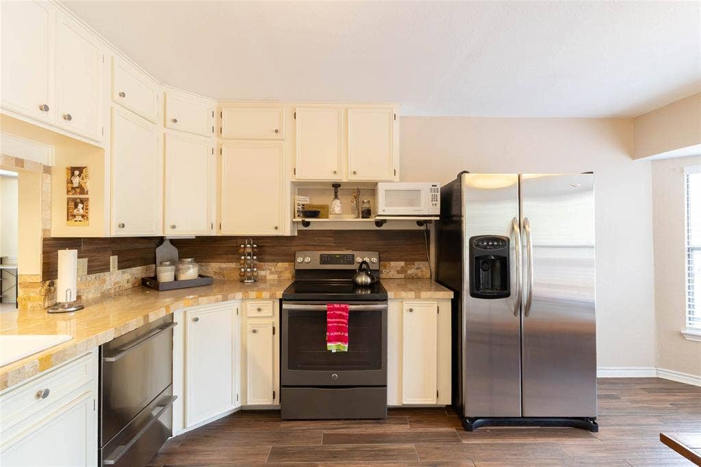 2 N Robin Drive, Belton, TX 76513 2 N Robin Drive, Belton, TX 76513