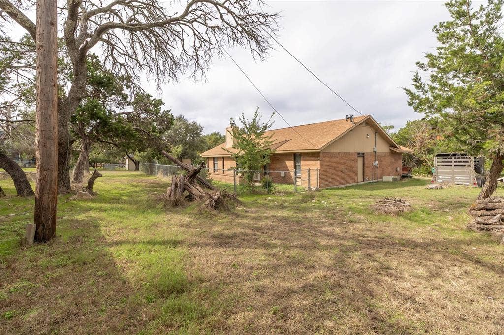 2 N Robin Drive, Belton, TX 76513 2 N Robin Drive, Belton, TX 76513