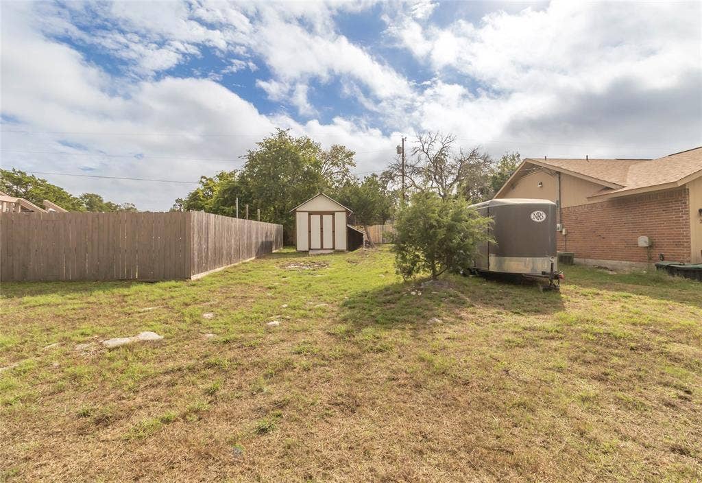 2 N Robin Drive, Belton, TX 76513 2 N Robin Drive, Belton, TX 76513