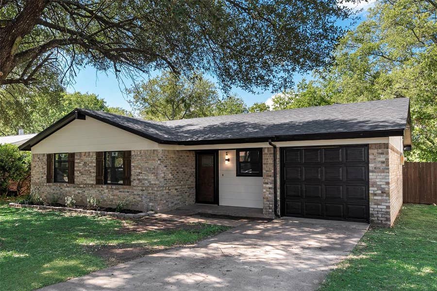 Property photo for 1238 Neptune Drive, Cedar Hill, TX