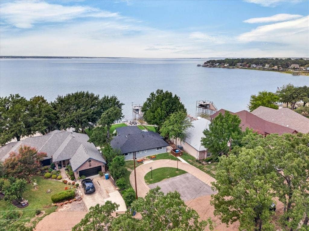 250 Nob Hill Circle, Gun Barrel City, TX 75156 250 Nob Hill Circle, Gun Barrel City, TX 75156