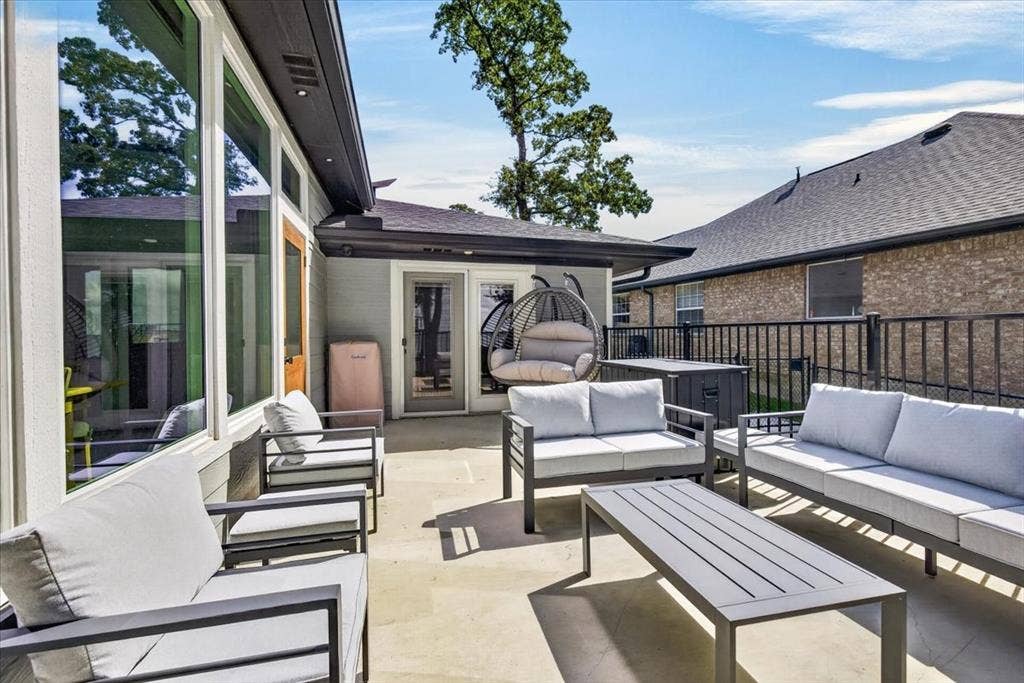 250 Nob Hill Circle, Gun Barrel City, TX 75156 250 Nob Hill Circle, Gun Barrel City, TX 75156