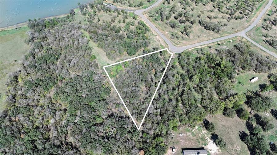 Property photo for Lot 11 Diamond Point, Corsicana, TX