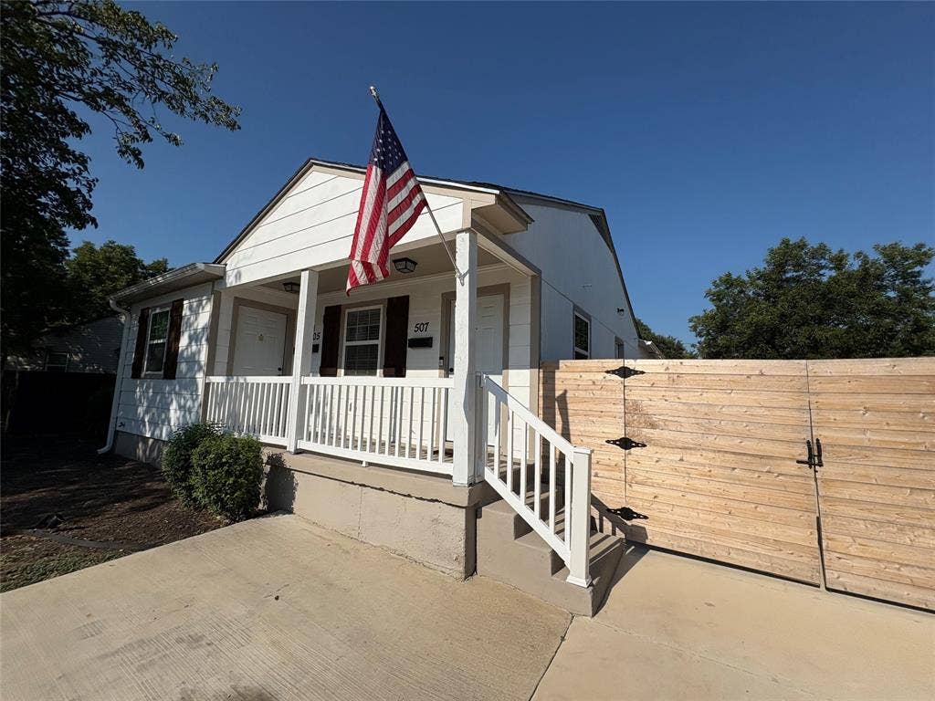 505 19th Street, Grand Prairie, TX 75050 505 19th Street, Grand Prairie, TX 75050