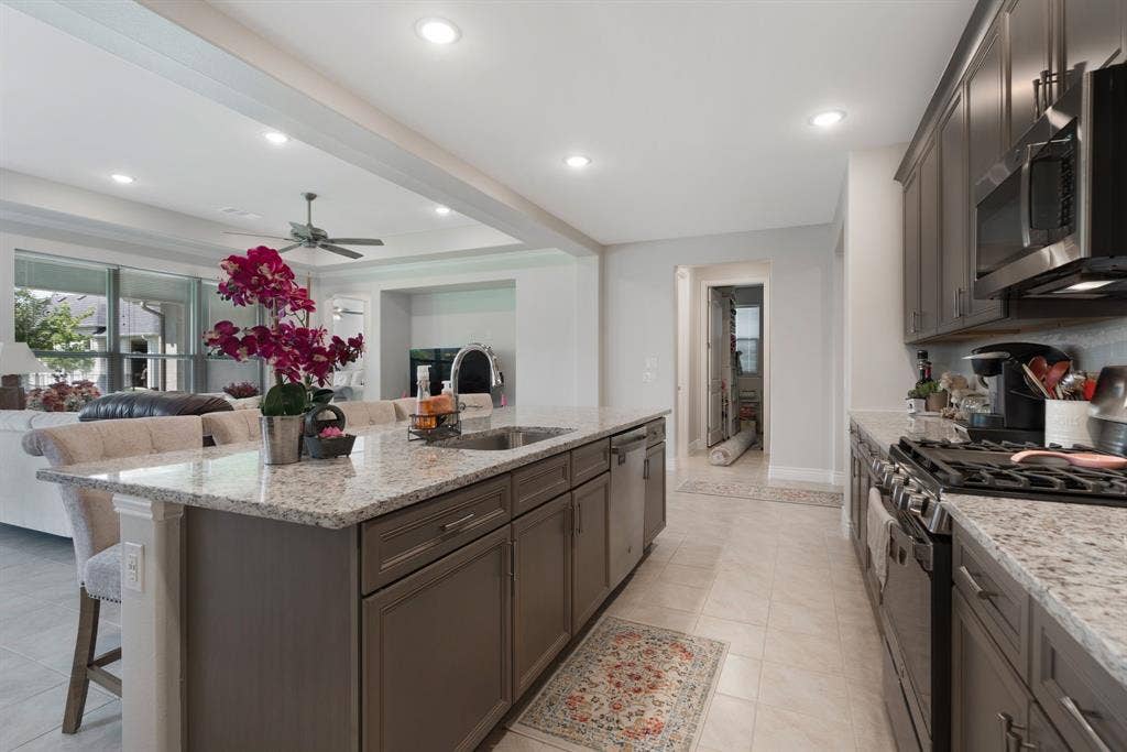 9533 Windwood Lane, Denton, TX 76207